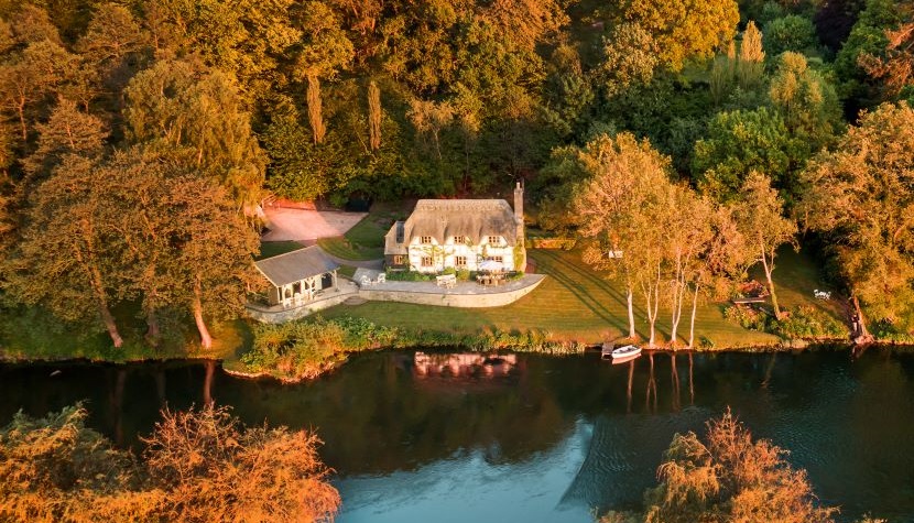 Undercastle Cottage autumn